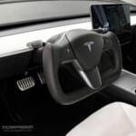 Yoke Style Steering Wheel for Tesla Model 3 & Y - Image 4